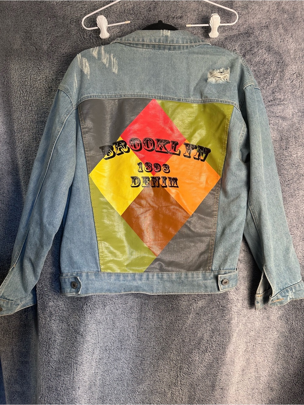 Hard to find litem! Sadie & Sage Light Blue Denim Jacket w Brooklyn 1893 print